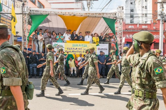 Desfile do 7 de Setembro altera tráfego no centro da cidade (Foto Pedro Augusto).