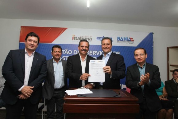 Após assinatura de cooperação, Rui pede agilidade a vereadores (Foto Pedro Moraes).