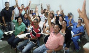 Greve foi deflagrada na manhã de hoje (Foto Divulgação).