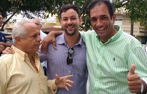 Carqueija, Paiva e o prefeito Marão, que também é do PSD.